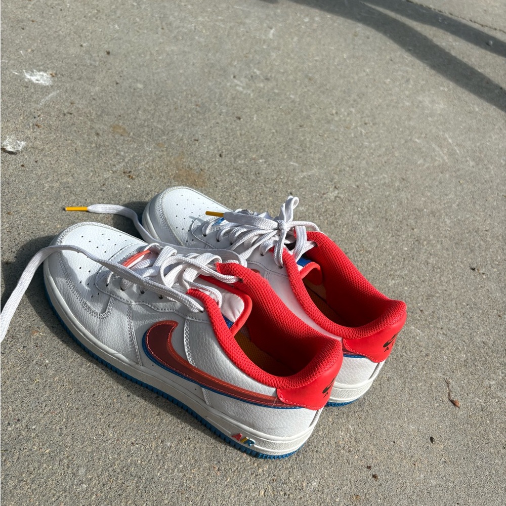 Nike Air force 1 LV8 (Only worn once)